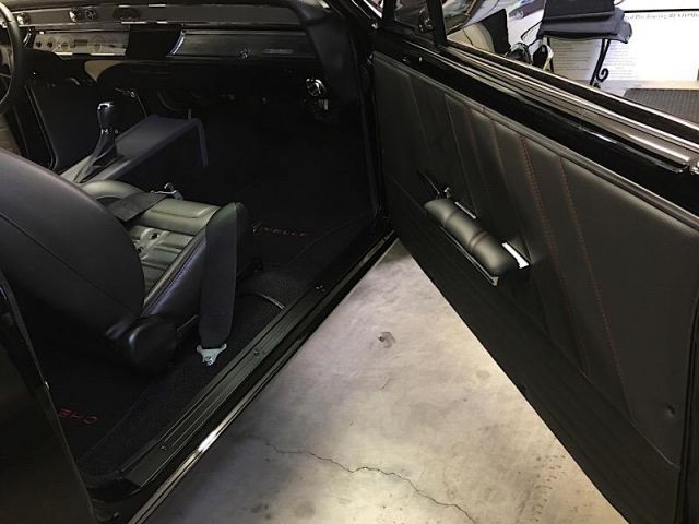 Passenger Door and Door Sills.jpg