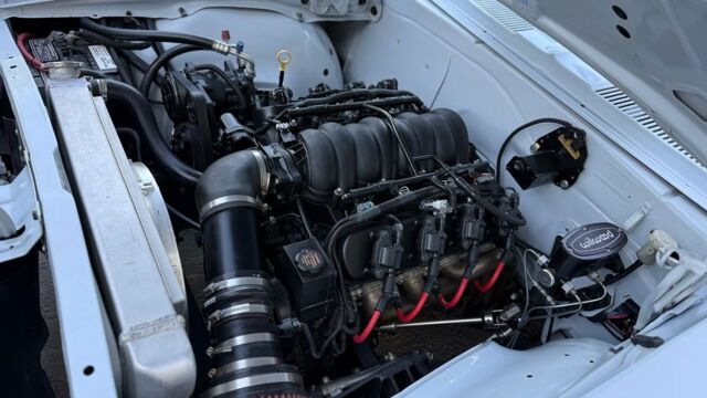 5f9cb2_60a64de0ca1640399656a5ec8ccc65f2~mv2 Large.jpeg