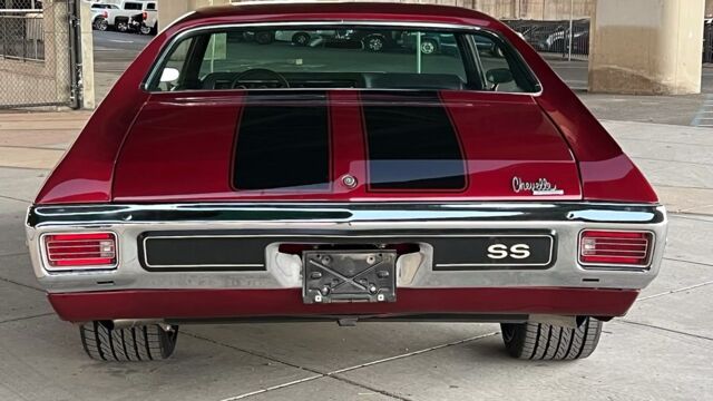 5f9cb2_8e6821978f034c86802f99c0ddbca772~mv2 Large.jpeg