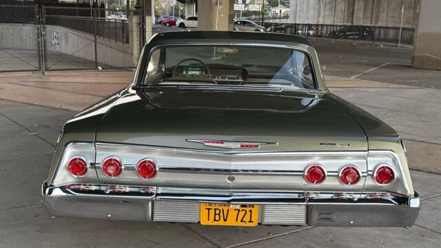 5f9cb2_d7ab05803bd240f288bab7cf23fd15bf~mv2 Large.jpeg