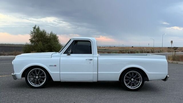 5f9cb2_d1cdc434969f4442b00bc4ea6f5204d4~mv2 Large.jpeg