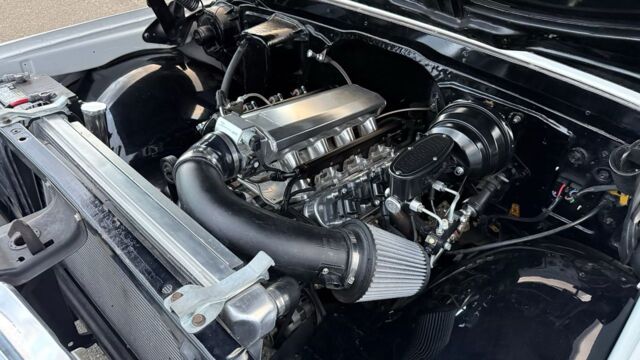 5f9cb2_be84f9b1f028470dae771a304153d1cf~mv2 Large.jpeg