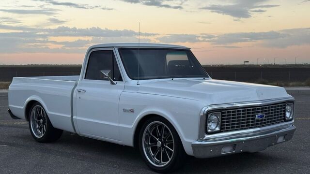 5f9cb2_f6ccbed5773041958110e36ab4b3644f~mv2 Large.jpeg