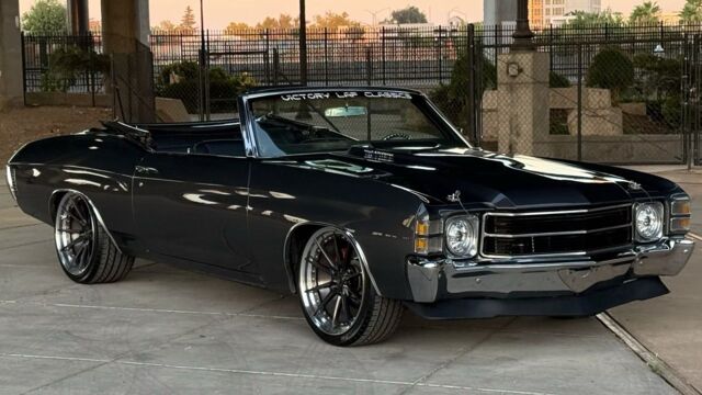 5f9cb2_50a9a4e279d14ce3a9eaca0f043ff4b7~mv2 Large.jpeg