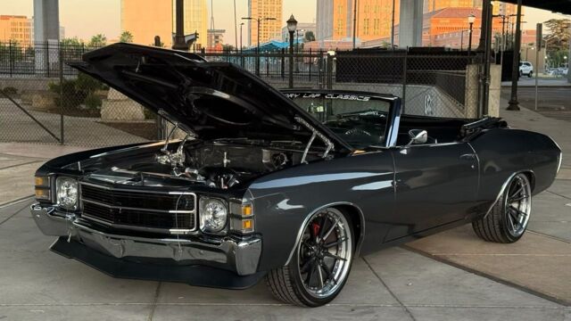 5f9cb2_cb01f03e41004c3b88bb9f5e417dc023~mv2 Large.jpeg