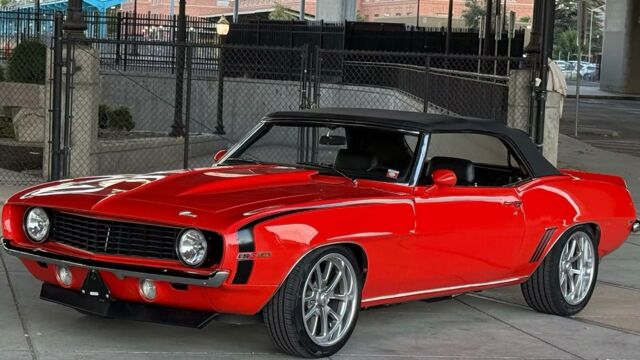 5f9cb2_258b306f63e94556a32599e2bd20cf1a~mv2 Large.jpeg