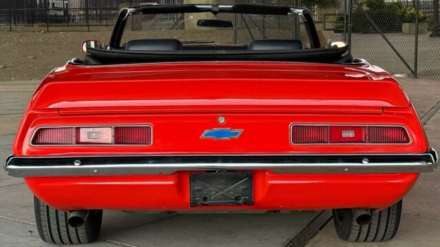 5f9cb2_dee2c928fb58408798a0e775571a3b05~mv2 Large.jpeg