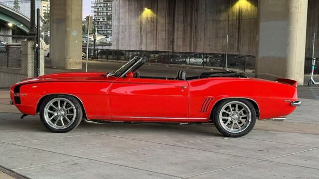 5f9cb2_2edeb09defe74fb1b13e44afd459c76d~mv2 Large.jpeg