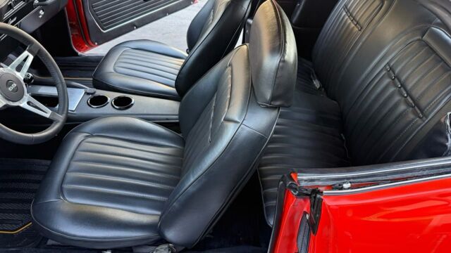 5f9cb2_8726ba91bfa34abc9802674347111152~mv2 Large.jpeg